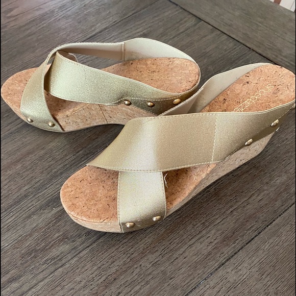 Brand new!! Never been worn! - Picture 2 of 2